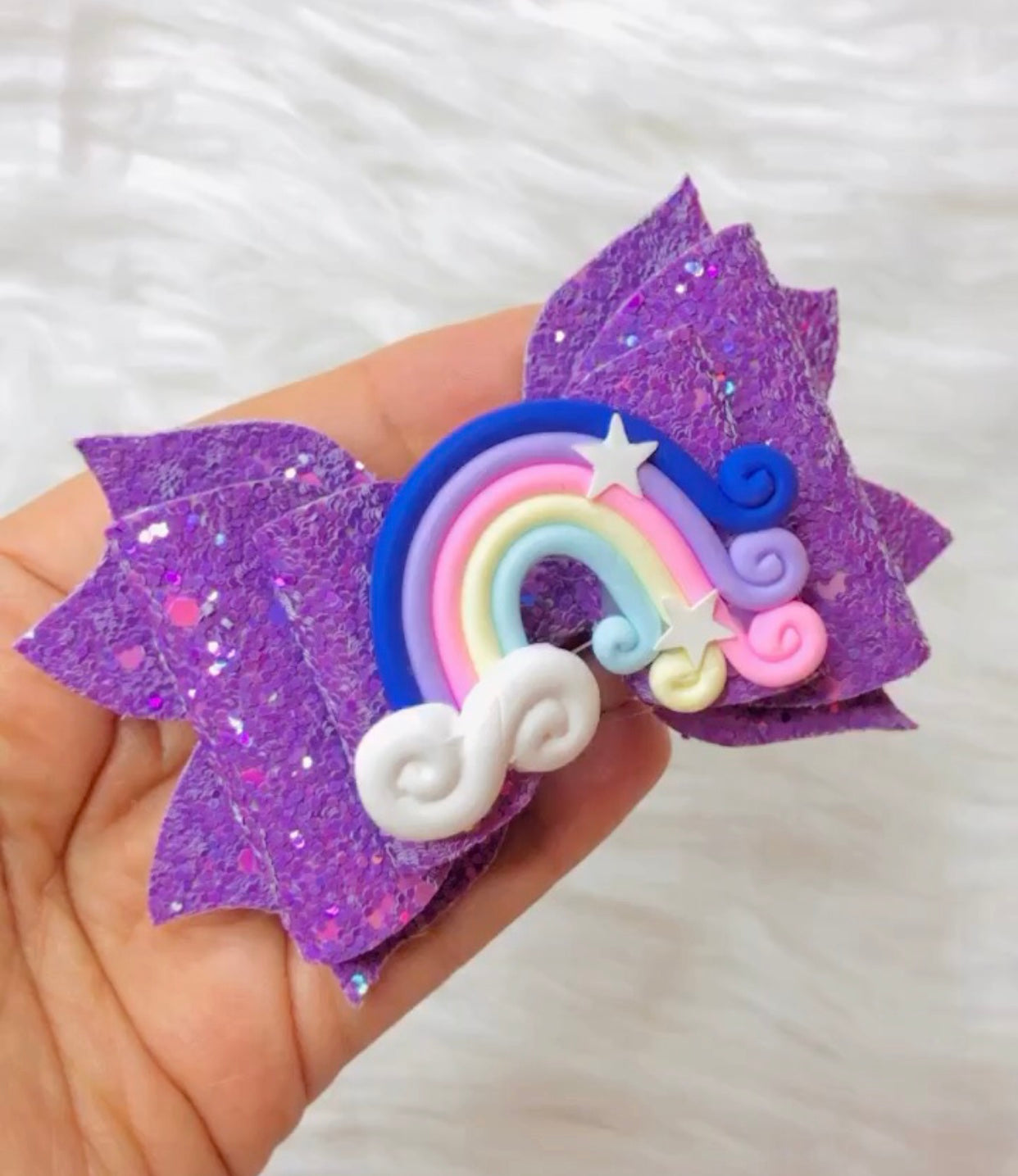 Rainbow theme bow clip