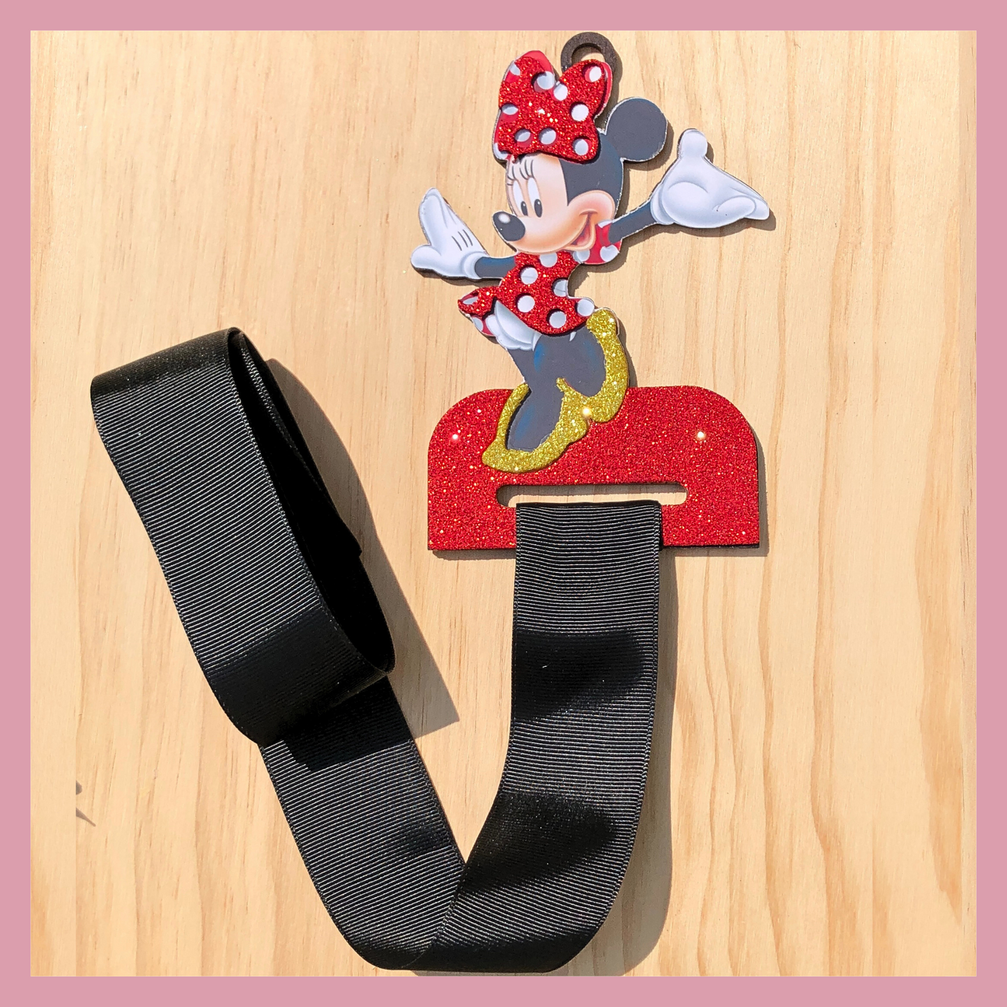 Minnie Mouse Hair Bow Holder – Minnie Hair Bow Organizer for Girls – Customizable & Sparkly.